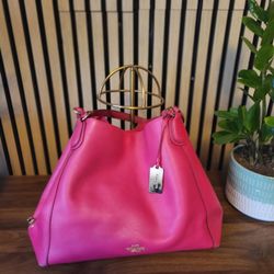 Beautiful Pink Coach Purse 