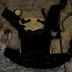 Lillebaby Baby Carrier