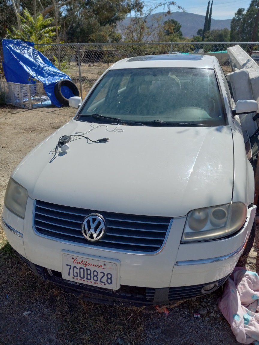 2004  Volks Doesn't  Run  As Is 500$