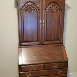 Harden Cabinet