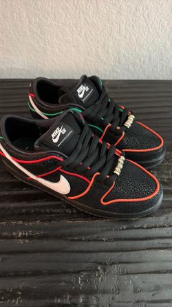 Nike SB Dunk Low “Bronx Girls Skate” – Men’s 6.5 –women’s 8. Brand New