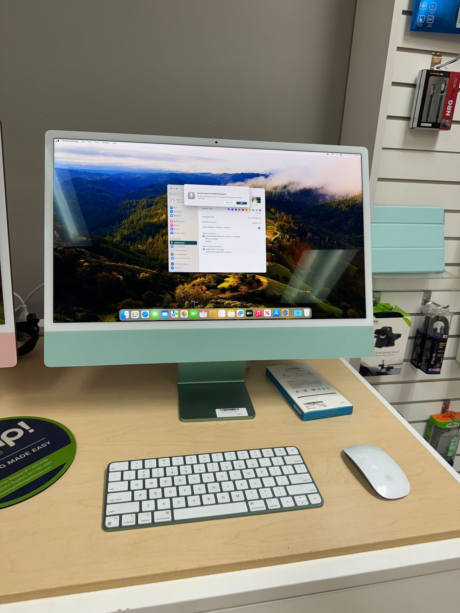 iMac 24 M1 8GB 256GB