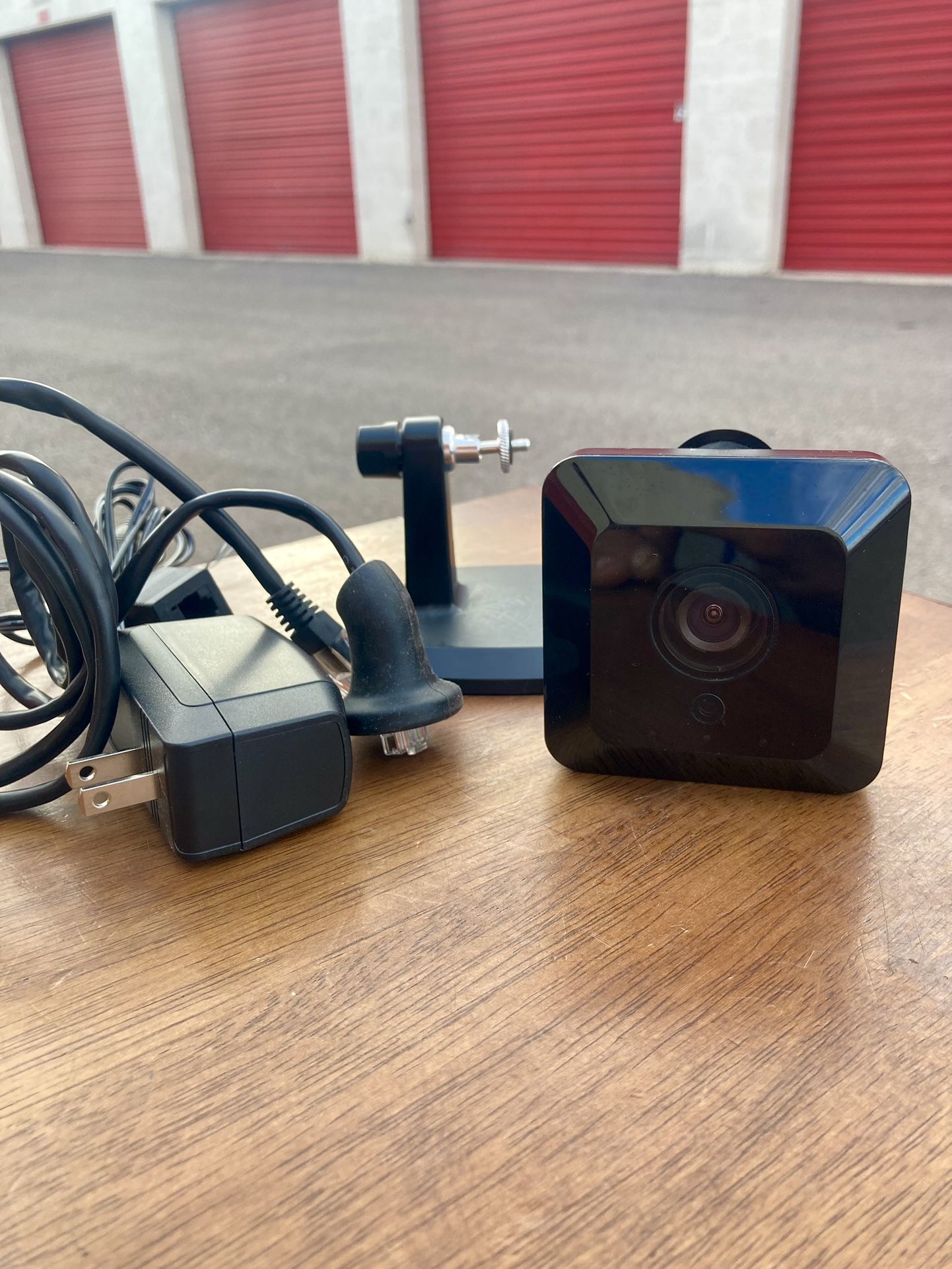 SERCOMM ICAMERA2 COMPACT WIRELESS WEATHERPROOF IP CAMERA