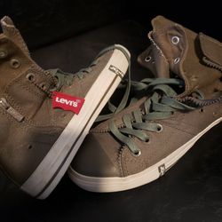 Levi's High Top