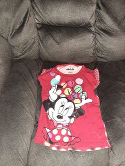 Sleeveless shirt size 4