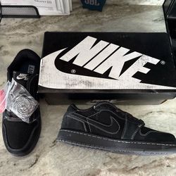 Travis Scott Black Phantom Size 8.5 Men