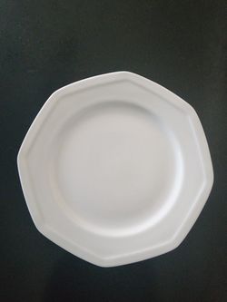 Savoir Vivre Maison Blanche Plates SET OF 4