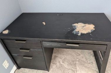 Desk With Receptical Port
