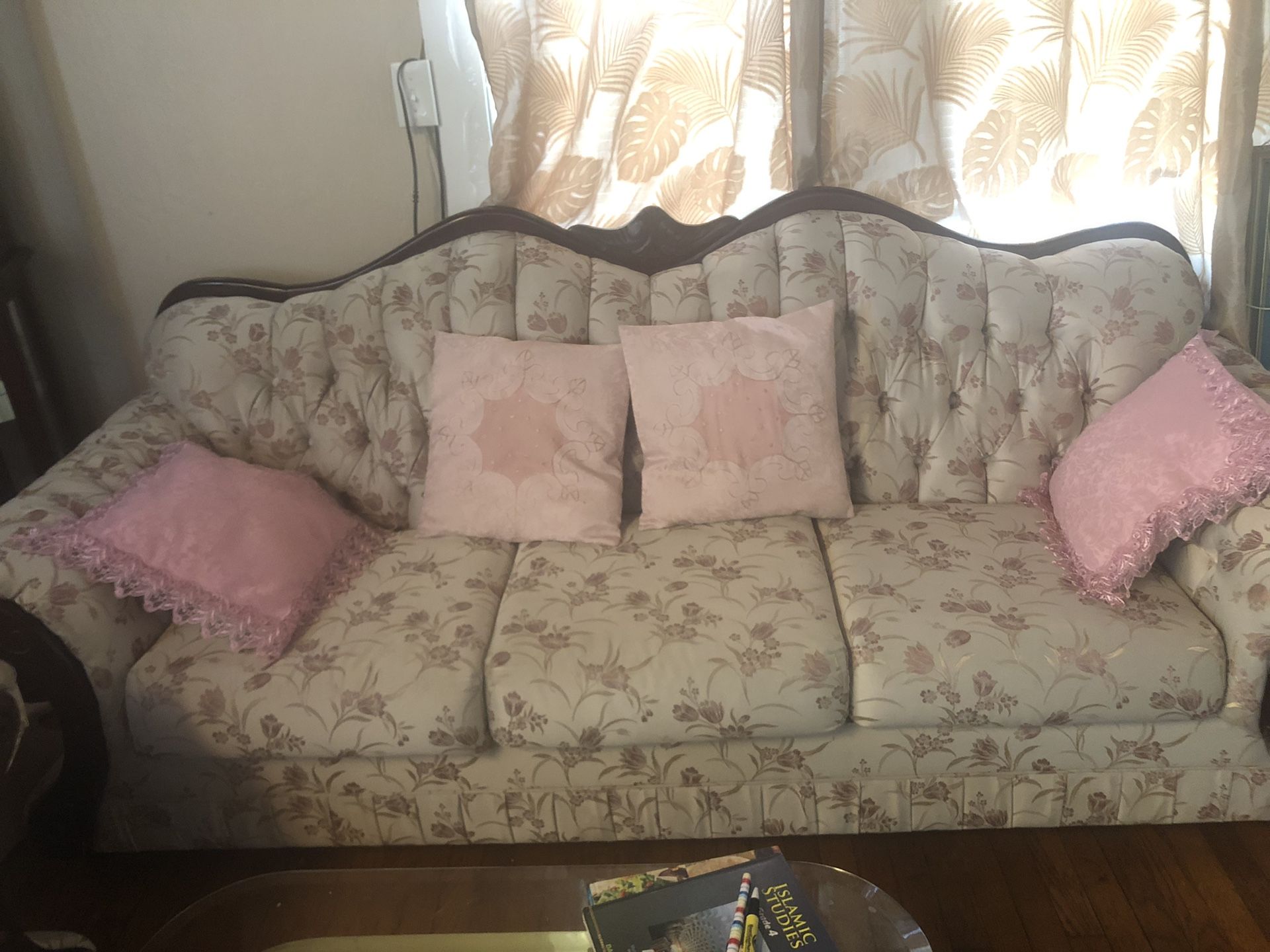Victory style sofa set