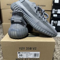 NEW Yeezy 350 Steele Grey 10.5