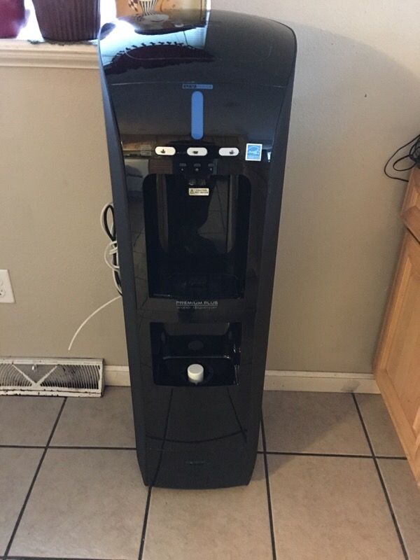 Aquasana water filter/fountain