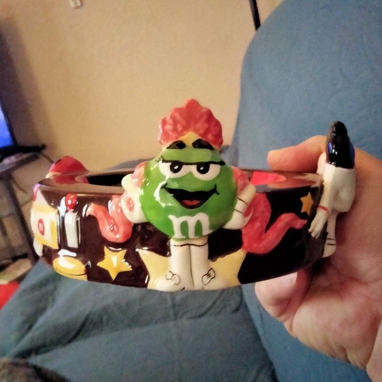 M&M LAS VEGAS ROULETTE WHEEL CERAMIC CANDY DISH LIKE NEW