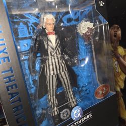 McFarland Dc Multiverse Theatrical Batman Returns Mat Shrek Red Platinum