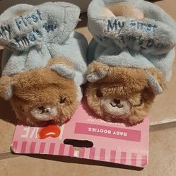 My First Valentines Baby Booties 0-6 Mths