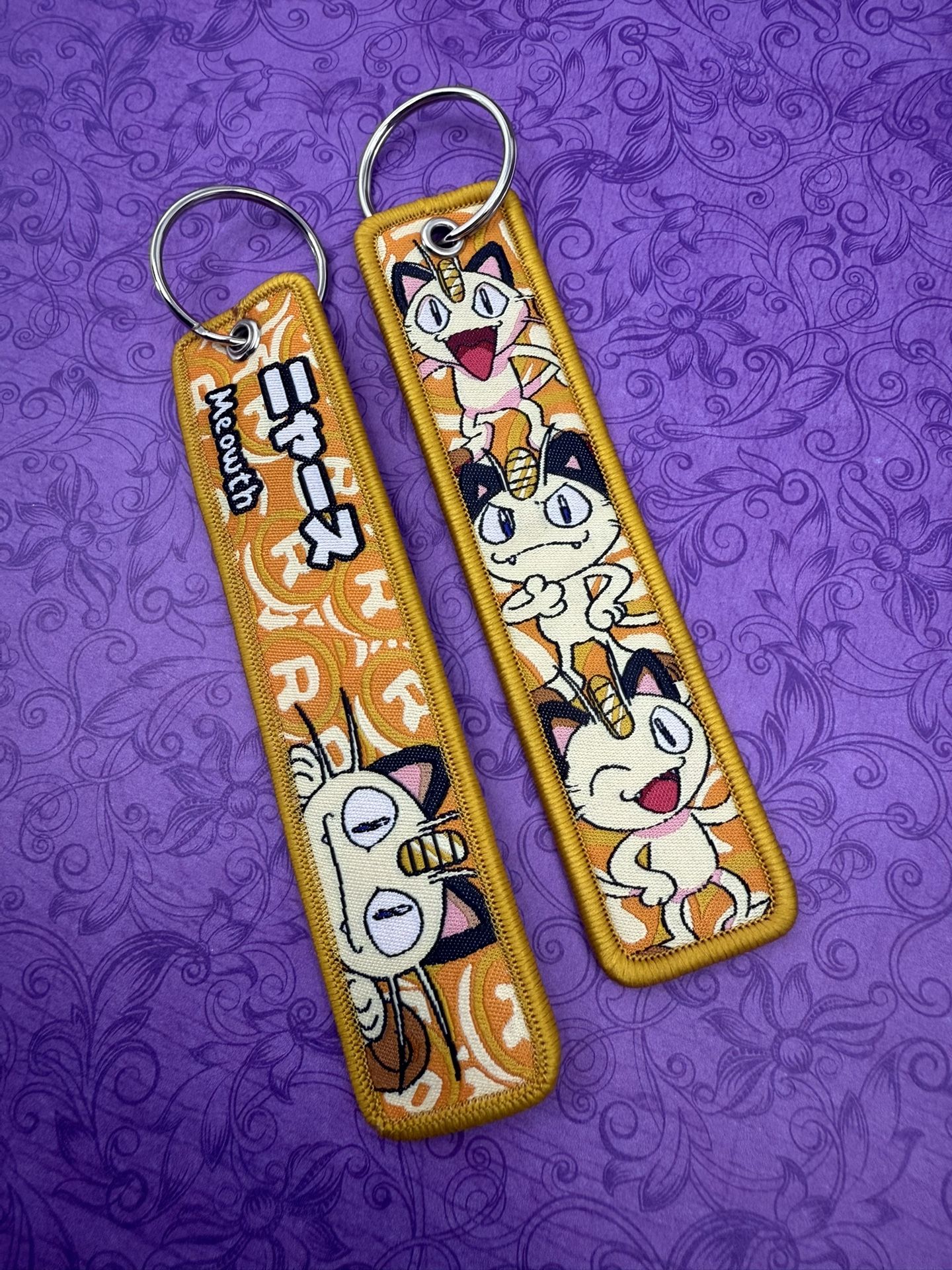 1 Piece Double Sided 5 Inch Pokemon Meowth Keychain
