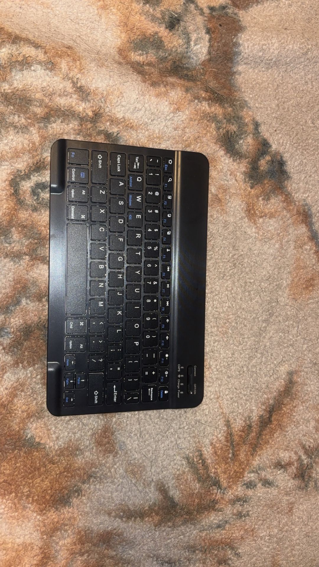 Thin Wireless Key Board And Mouse