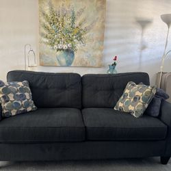 La-Z-Boy Couch And Love Seat 