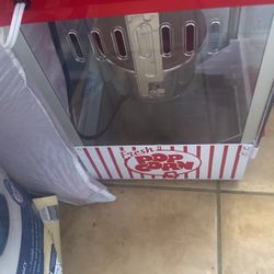 Popcorn Machine 