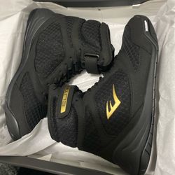 Everlast Boxing Shoes Only Used 3 Times