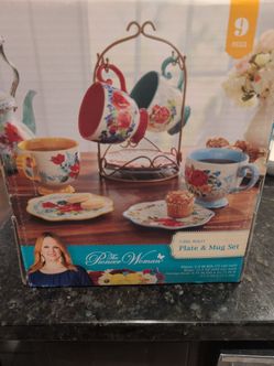 The Pioneer Woman Floral Medley Mug Rack w/Appetizer Plates and Mugs, 9-Piece Set
