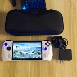 Rog Ally Z1 512GB SSD with Case and Charger