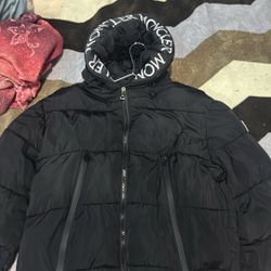 Moncler Size M 