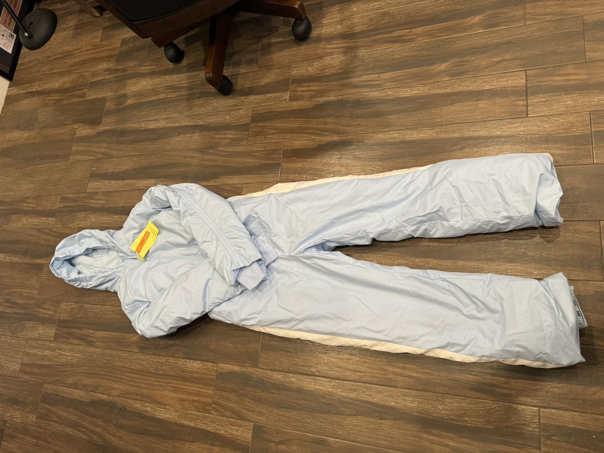 Women Small snowboarding snow outfit bib in Peoria