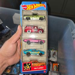 Hot Wheels HW Flames 5-Pack