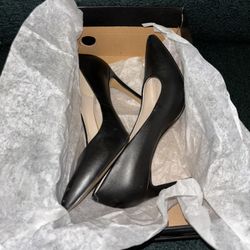 Woman Black Heels
