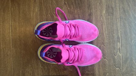 Nike Women Runner Shoe 8.5
