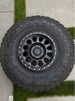 37 Toyo RT Trails 17 Method 315 F150