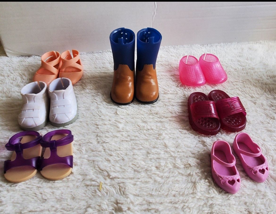 OG - Battat- Disney Mix Doll Shoe Bundle