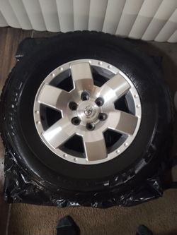 Toyota Tacoma, FJ Cruiser Rims and Tires