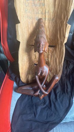 African carved art