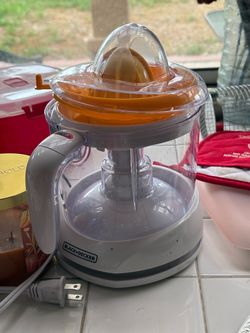 Black+Decker Electric Citrus Juicer