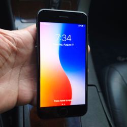 T-Mobile and Metro iPhone 8 Good Condition 64GB