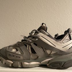 balenciaga tracks