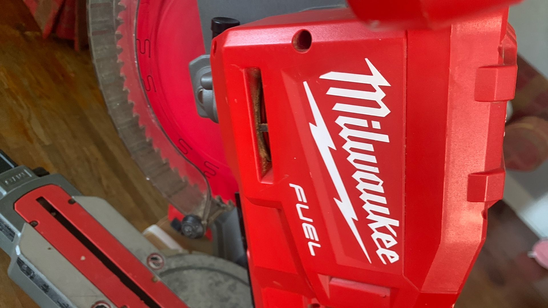 Milwaukee 10 In Compound Sliding Meter Saw
