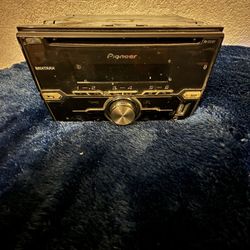 Pioneer Double Din radio