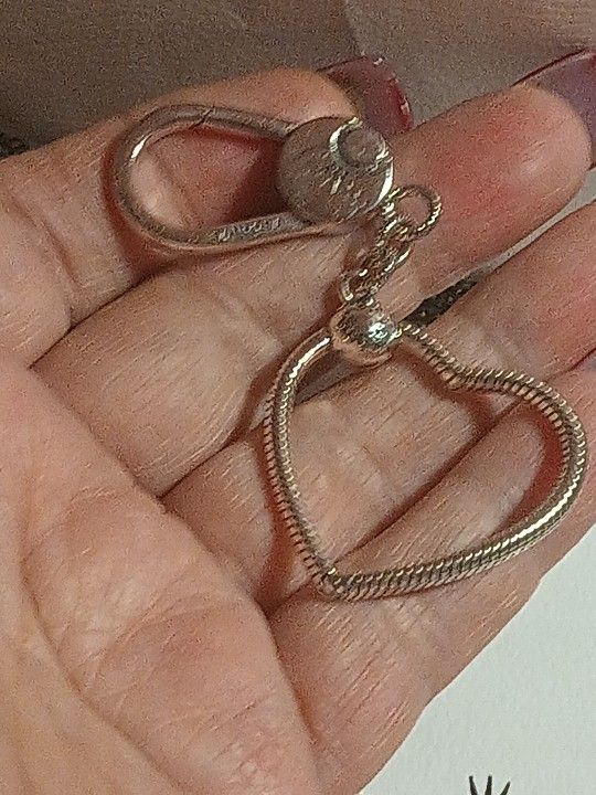Pandora Moments Authentic Brand New XL Heart Snake Chain Keychain Bag Tag Charm Holder Sterling Silver Solid