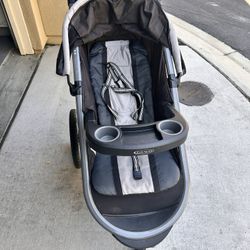 Graco Folding Jogger Stroller