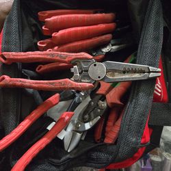 Milwaukee wire cutter..
