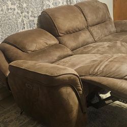 Reclining Couches 