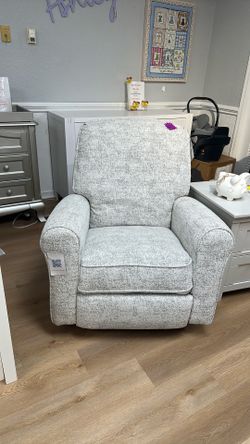 Motorized glider recliner