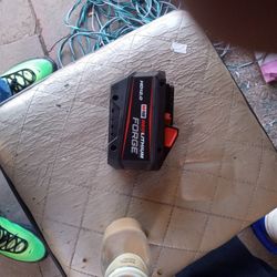 Milwaukee 12 Volt Battery