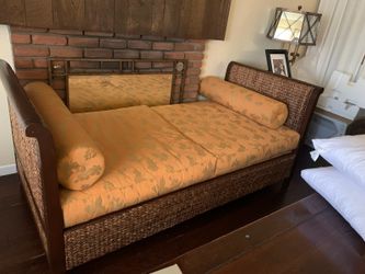 Cama