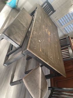 6 piece dining table, 4 chairs and bench set for sale!!