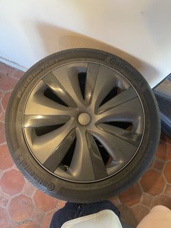 2023 Model S Aero Wheels 19