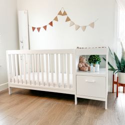 4-1 Crib/bed Changing Table 