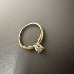 10K Gold Ring with 0.25 Carat Diamond